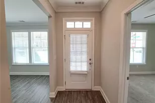 637 Stan Hope Ln, Suwanee, GA 30024 - Photo 4