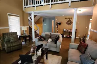 258 Kenilworth Cir, Stone Mountain, GA 30083 - Photo 10
