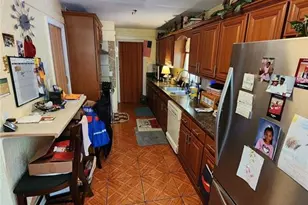 258 Kenilworth Cir, Stone Mountain, GA 30083 - Photo 12