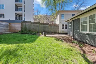 547 Parkway Dr NE, Atlanta, GA 30308 - Photo 28