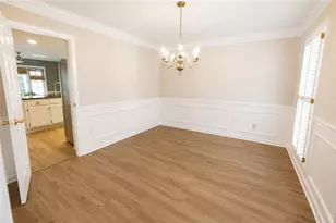 1820 N Chestnut Grove Dr, Marietta, GA 30066 - Photo 6
