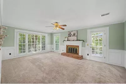 1820 N Chestnut Grove Drive, Marietta, GA 30066 - Photo 8