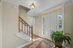 1820 N Chestnut Grove Dr, Marietta, GA 30066 - Photo 4