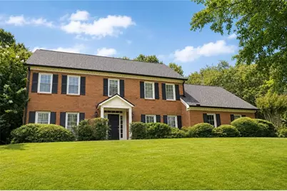 1820 N Chestnut Grove Drive, Marietta, GA 30066 - Photo 2