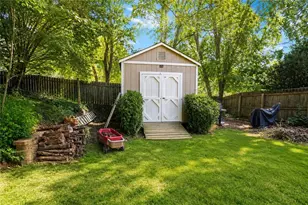 1820 N Chestnut Grove Dr, Marietta, GA 30066 - Photo 24
