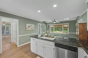1820 N Chestnut Grove Dr, Marietta, GA 30066 - Photo 14
