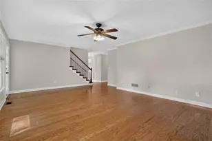 540 Clear Lake Ln, Suwanee, GA 30024 - Photo 16