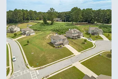 3501 Bentley Farms Way, Loganville, GA 30052 - Photo 6