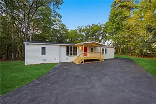 1077 New Hope Rd, Lawrenceville, GA 30045 - Photo 2
