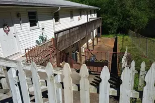 1457 Railroad Ave, Sugar Hill, GA 30518 - Photo 2