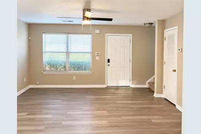 300 Goldenrod Drive, Stockbridge, GA 30281 - Photo 2