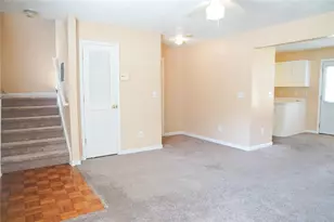 300 Goldenrod Dr, Stockbridge, GA 30281 - Photo 6