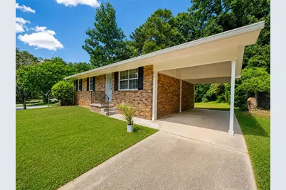792 SW Plainville Circle SW, Atlanta, GA 30331 - Photo 2