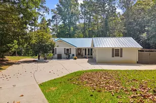 1695 Lakeside Trail, Cumming, GA 30041 - Photo 68