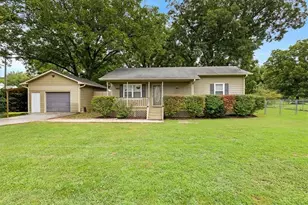 303 S Main St, Adairsville, GA 30103 - Photo 1