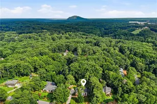 2059 Mountain Creek Dr, Stone Mountain, GA 30087 - Photo 4