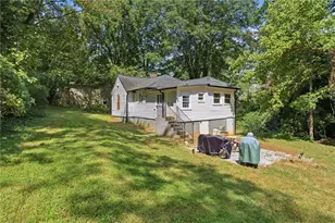 3383 Lawrence St, Scottdale, GA 30079 - Photo 36