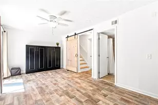 6304 Park Ave, Sandy Springs, GA 30342 - Photo 12