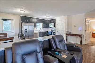 295 Perkins Circle, Cumming, GA 30028 - Photo 14