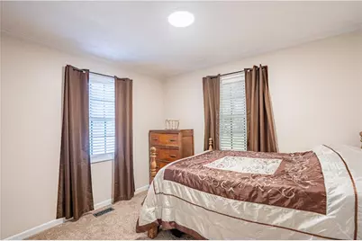 295 Perkins Circle, Cumming, GA 30028 - Photo 18