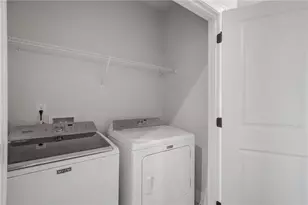 2143 Burnside Dr NW, Atlanta, GA 30318 - Photo 36