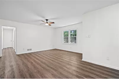 2840 Somerton Drive, Morrow, GA 30260 - Photo 8