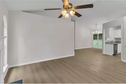 713 Stonebridge Way, Lithonia, GA 30058 - Photo 8