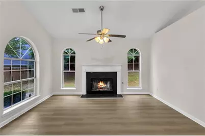 713 Stonebridge Way, Lithonia, GA 30058 - Photo 6