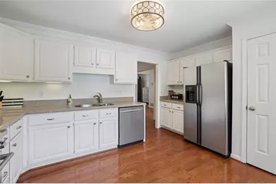 13 Sycamore Station, Decatur, GA 30030 - Photo 16