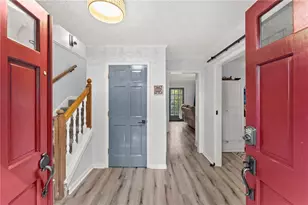 3824 Shawnee Run SW, Lilburn, GA 30047 - Photo 4