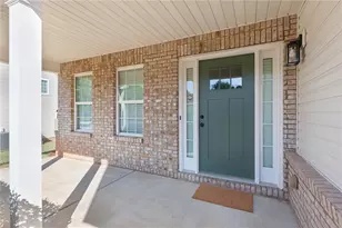 319 Sapphire Bend, Riverdale, GA 30296 - Photo 4