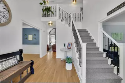 4745 Aldbury Lane, Suwanee, GA 30024 - Photo 2