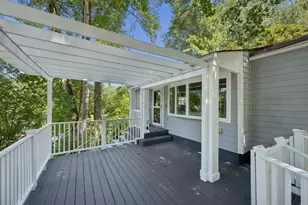 1031 Shepherds Ln, Atlanta, GA 30324 - Photo 6