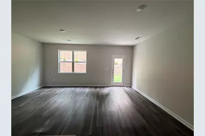 2064 Crossing Road, Stone Mountain, GA 30088 - Photo 2