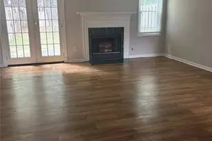 2136 Wellington Cir, Lithonia, GA 30058 - Photo 6