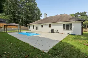 1425 Pineway Dr NE, Atlanta, GA 30329 - Photo 22