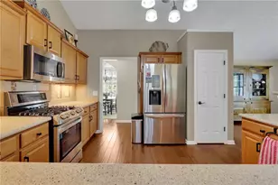 8720 Meadow Glen Ct, Gainesville, GA 30506 - Photo 20