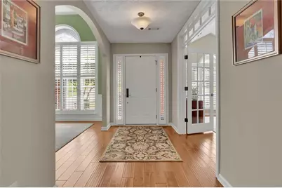 8720 Meadow Glen Court, Gainesville, GA 30506 - Photo 6