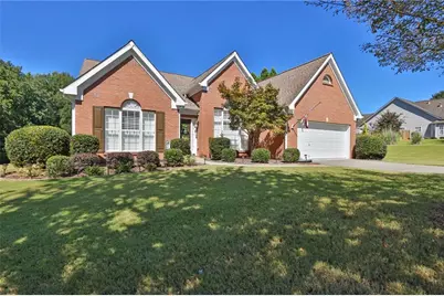 8720 Meadow Glen Court, Gainesville, GA 30506 - Photo 2