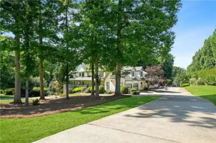 5102 Chastleton Dr, Stone Mountain, GA 30087 - Photo 4