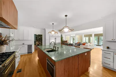 5102 Chastleton Drive, Stone Mountain, GA 30087 - Photo 20