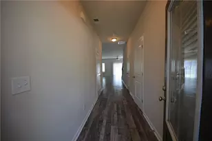 1955 Old Dogwood, Jonesboro, GA 30238 - Photo 6