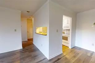 300 Johnson Ferry Road NE, Sandy Springs, GA 30328 - Photo 16