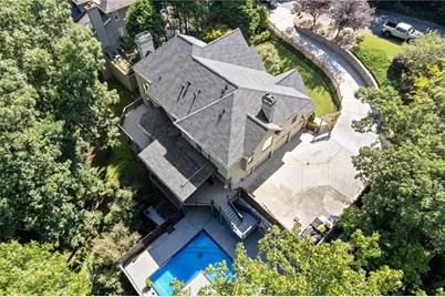 8430 Valemont Drive, Sandy Springs, GA 30350 - Photo 50