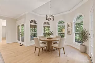 8430 Valemont Dr, Sandy Springs, GA 30350 - Photo 14