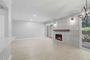 5400 Roswell Rd, Sandy Springs, GA 30342 - Photo 4