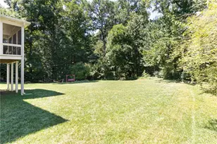2431 Chimney Top Ln, Snellville, GA 30078 - Photo 8