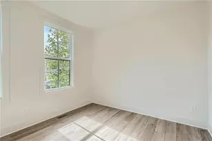 180 Chestnut Cir, Atlanta, GA 30342 - Photo 8