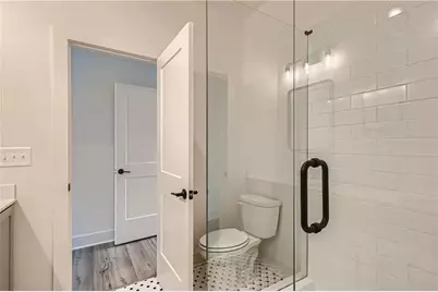 180 Chestnut Circle, Atlanta, GA 30342 - Photo 12