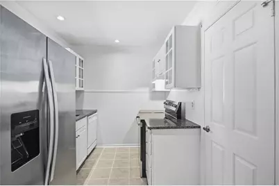132 Old Ferry Way, Roswell, GA 30076 - Photo 2